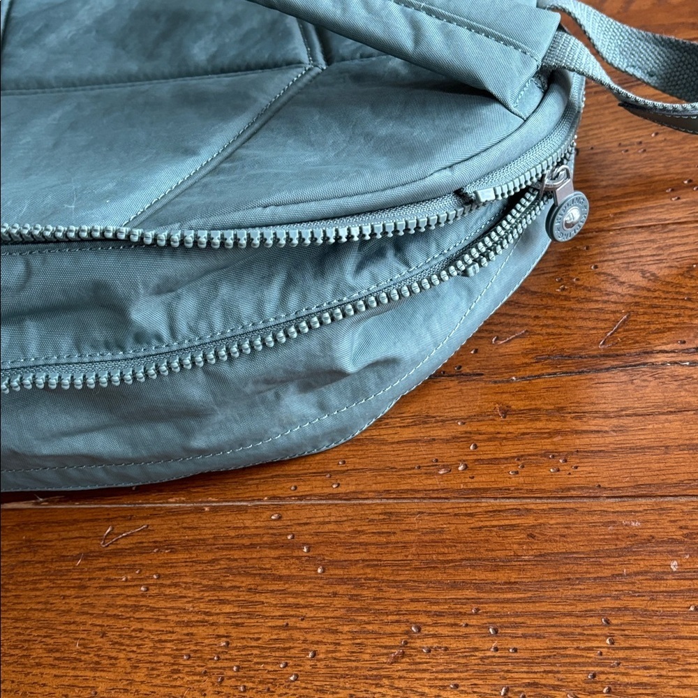 Kipling Harper Expandable Backpack Women’s Light Aloe Tonal Sage Green Travel - Picture 8 of 15